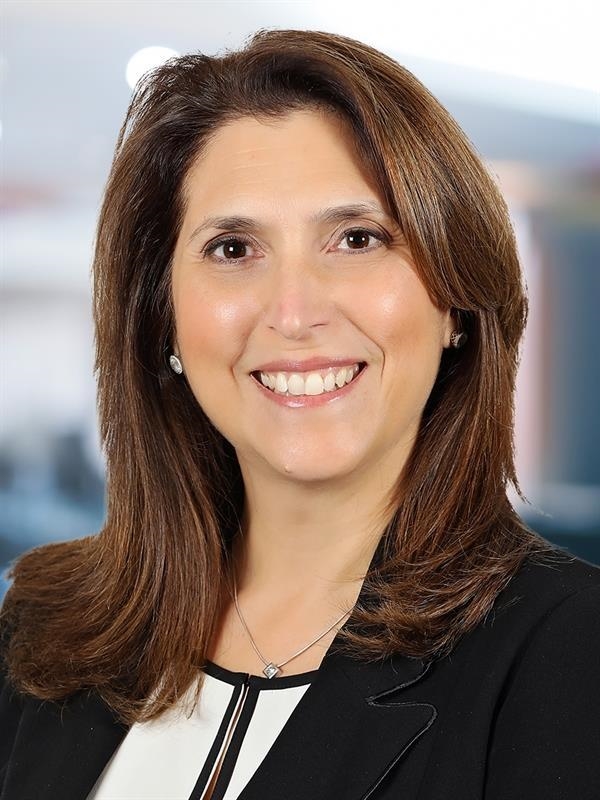 Angela Lyrintzis